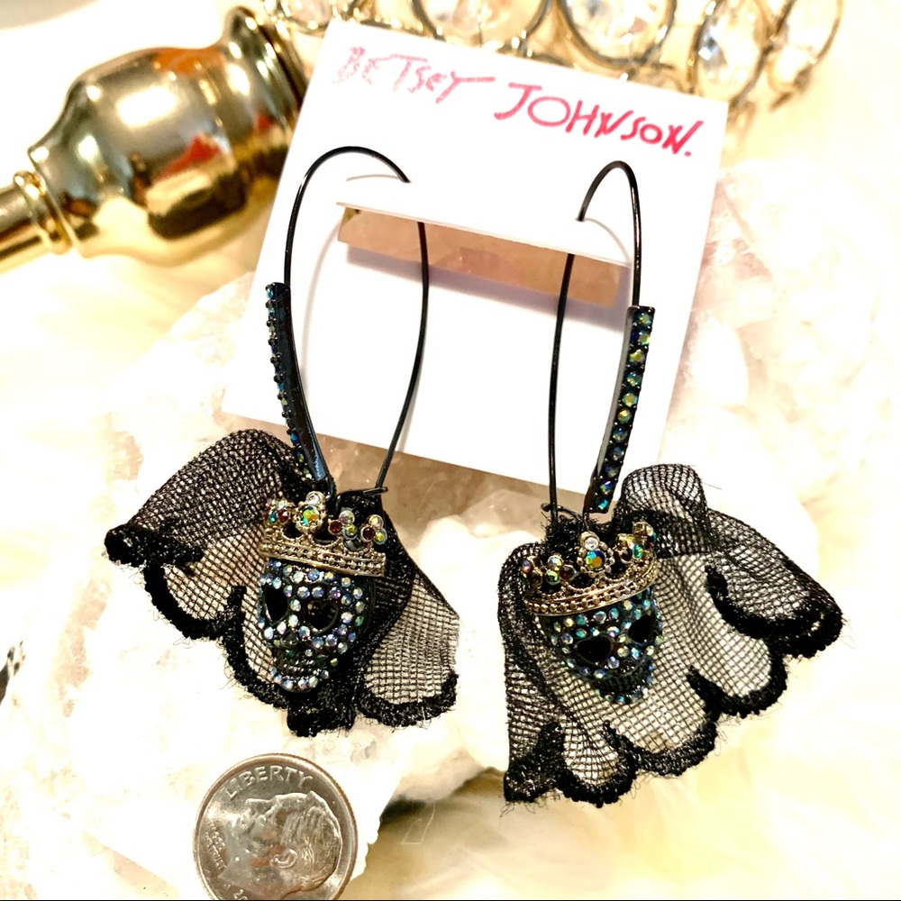 Betsey Johnson Skulls Earrings